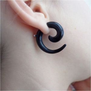    Cheater Gauges Spiral Taper Earrings Curved Horn fake faux ear gage Gothic 8mm